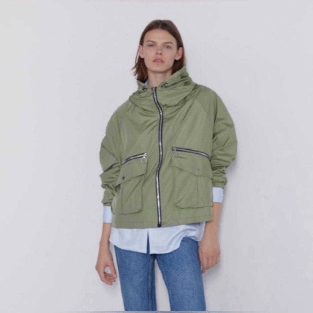 ZARA HOODED WINDBREAKER